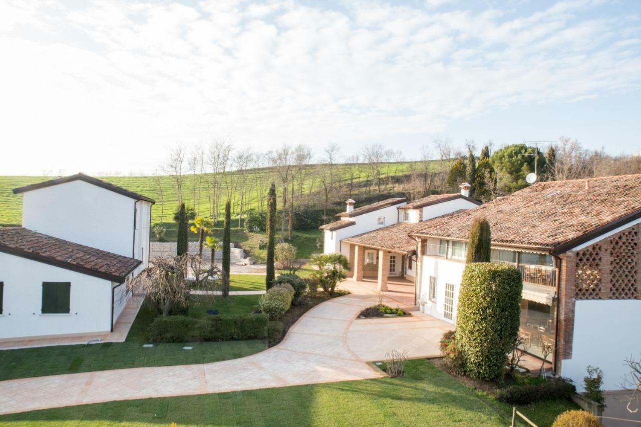B&B Corte Delle Rose Castiglione Delle Stiviere Exterior photo